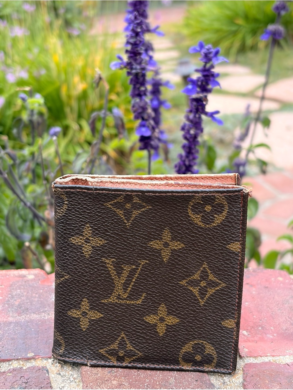 Louis Vuitton Monogram ID Card Wallet Auth 1986 Date Code Inside Unisex